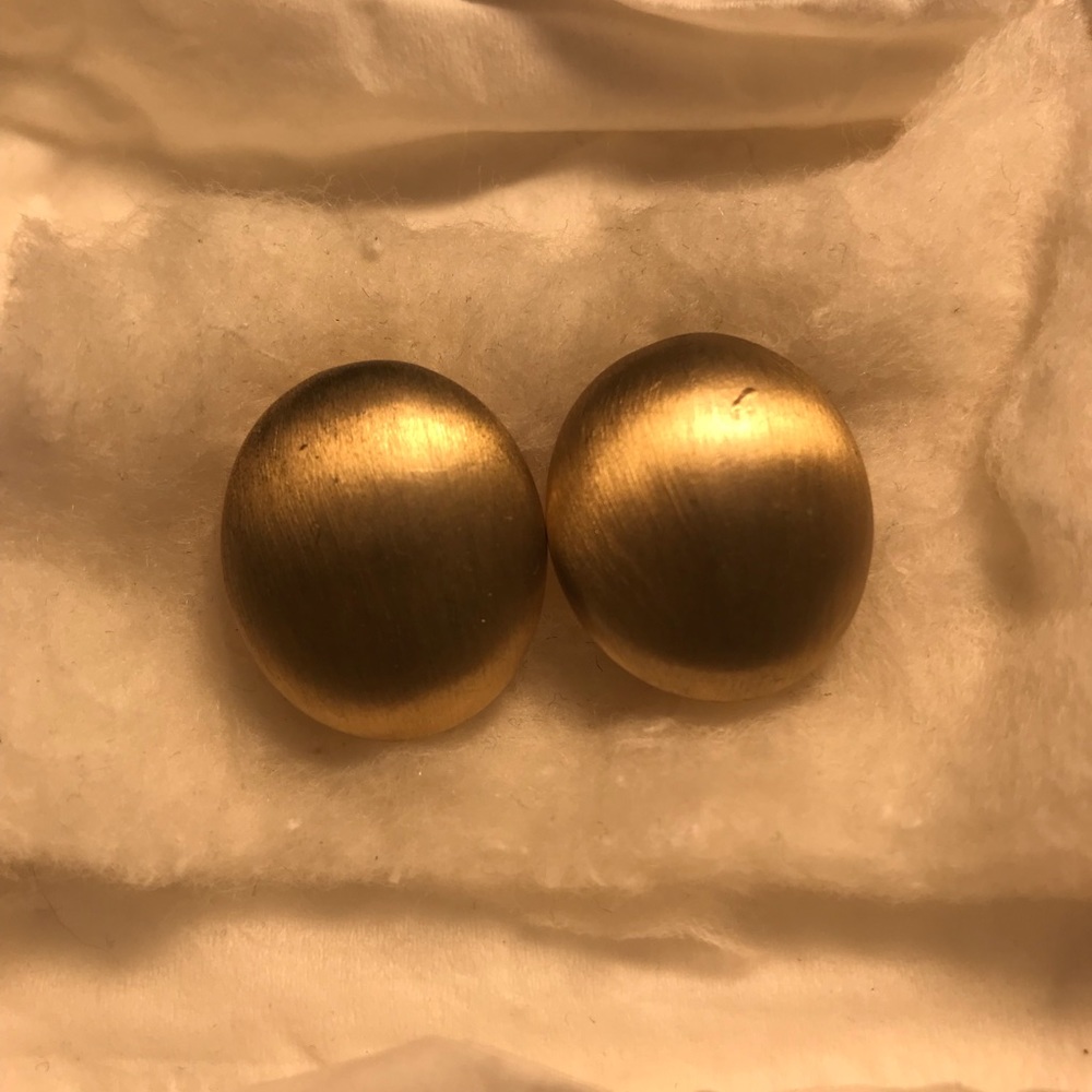 Clip-on earrings